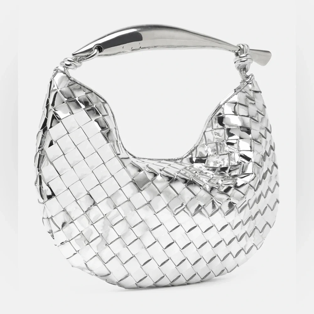 Bottega Veneta
Small Sardine leather top handle bag - Picture 2 of 11